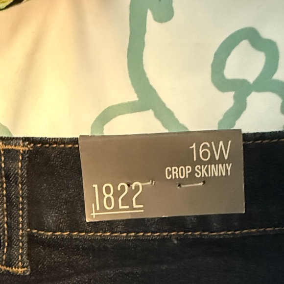 1822 Denim Dark Blue Ankle Jeans - Picture 7 of 9